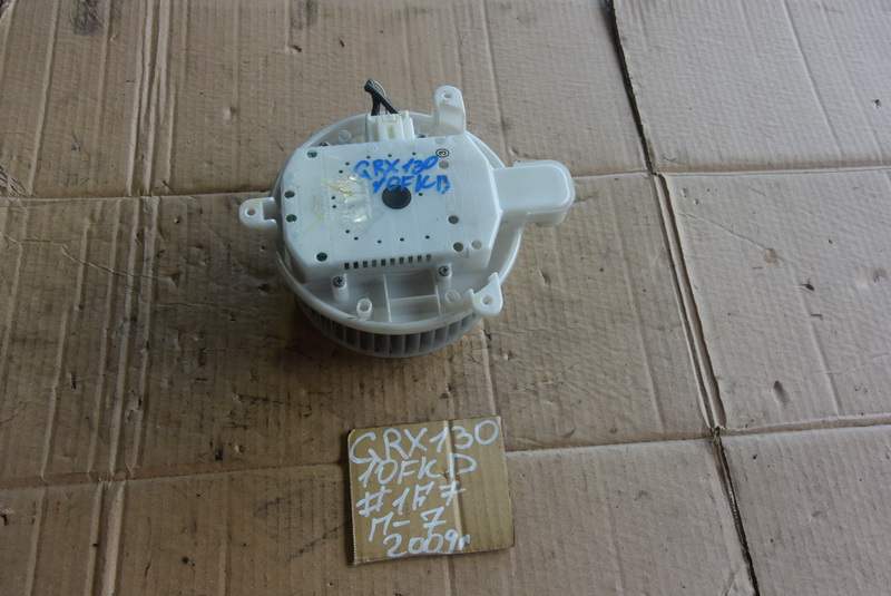 Моторчик печки Toyota Mark X GRX130