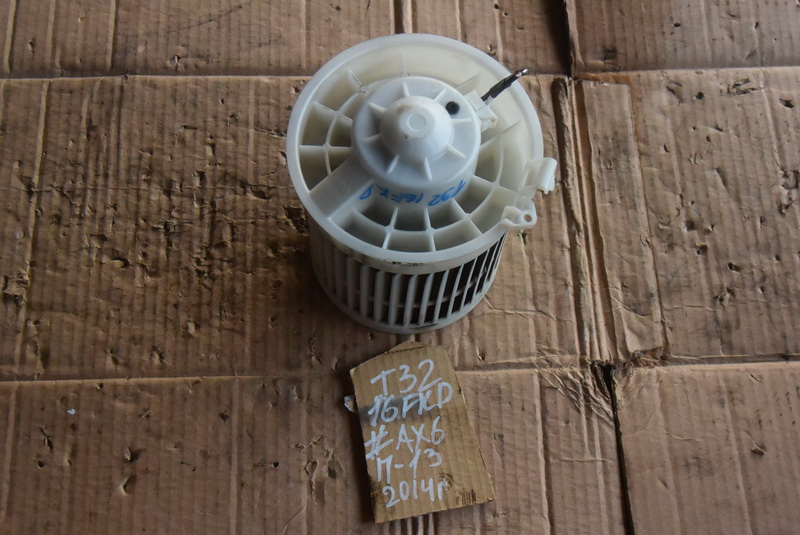 Моторчик печки Nissan X-Trail T32