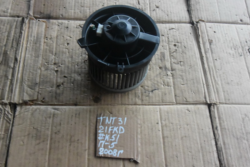 Моторчик печки Nissan X-Trail