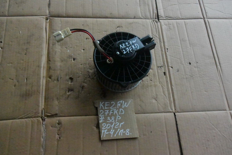 Моторчик печки Mazda Cx-5 KE2FW