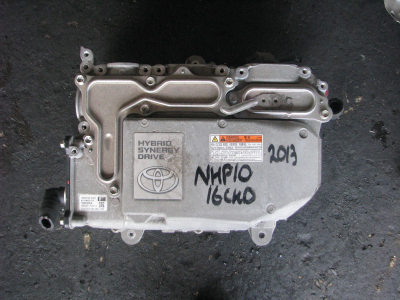 Инвертор Toyota Aqua NHP10