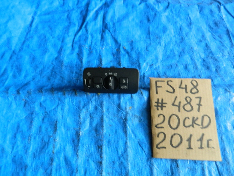 Переключатель фар Volvo S60 FS48