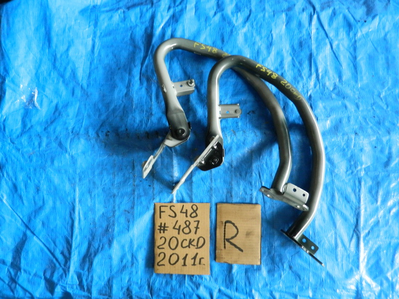 Петля крышки багажника Volvo S60 FS48