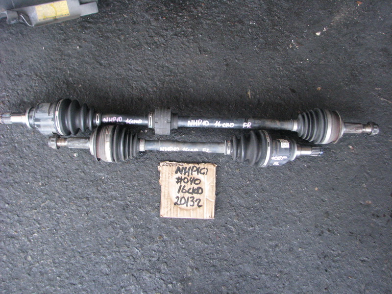 Привод Toyota Aqua NHP10