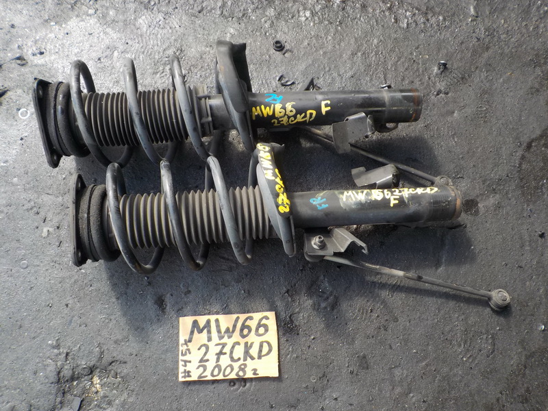 Стойка Volvo V50 MW66