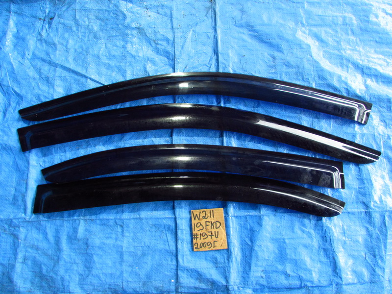 Ветровики Mercedes-benz E-class