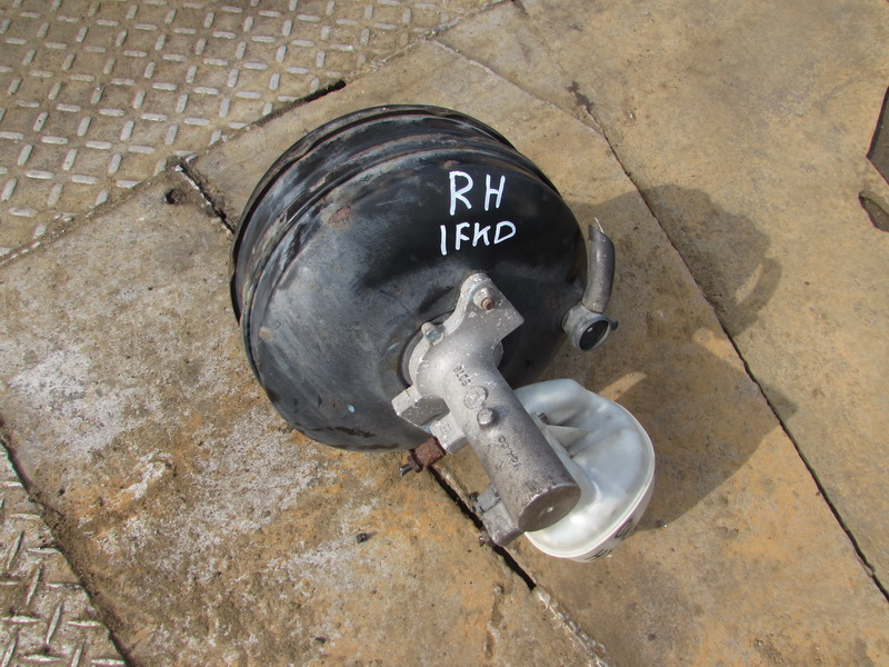 Главный тормозной цилиндр Dodge Ram