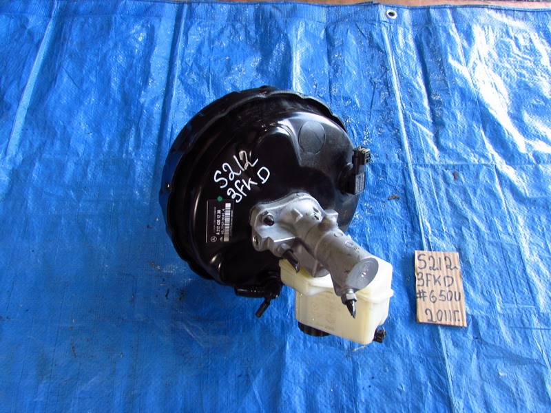 Главный тормозной цилиндр Mercedes-benz E-class