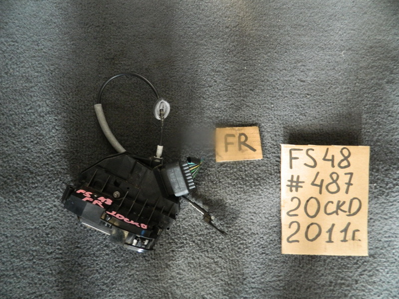 Замок двери Volvo S60