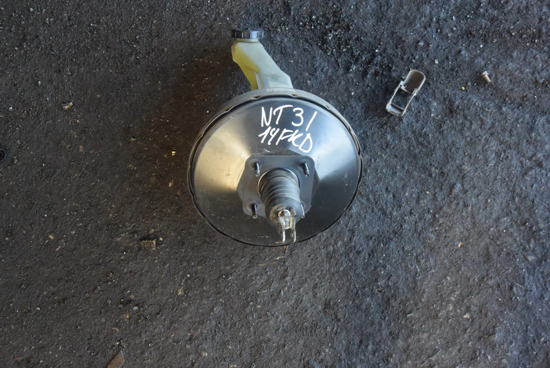 Главный тормозной цилиндр Nissan X-Trail NT31