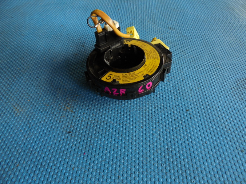 Шлейф подрулевой Toyota Noah