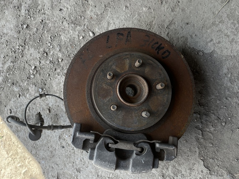 Ступица Ford Escape