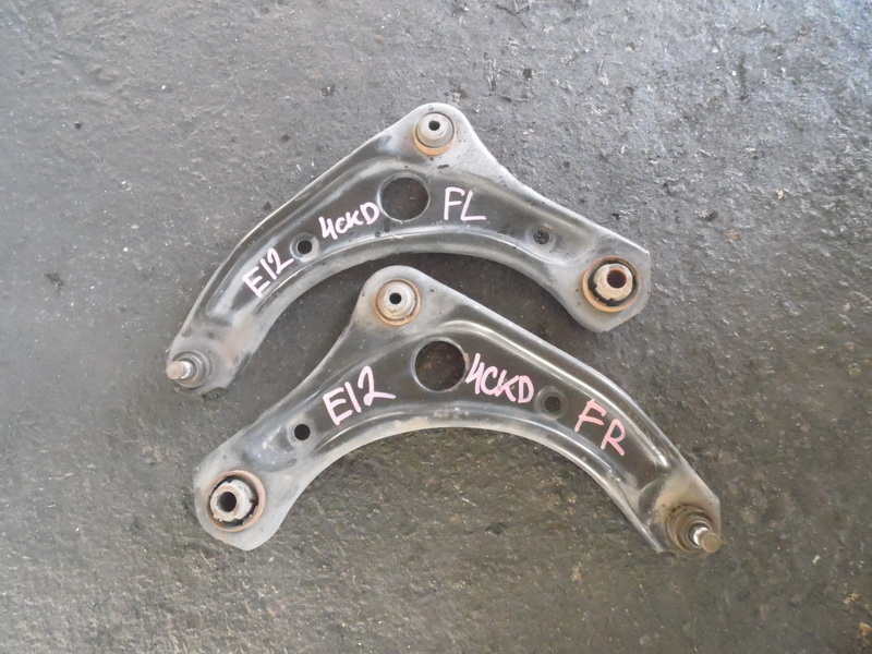 Рычаг Nissan Note