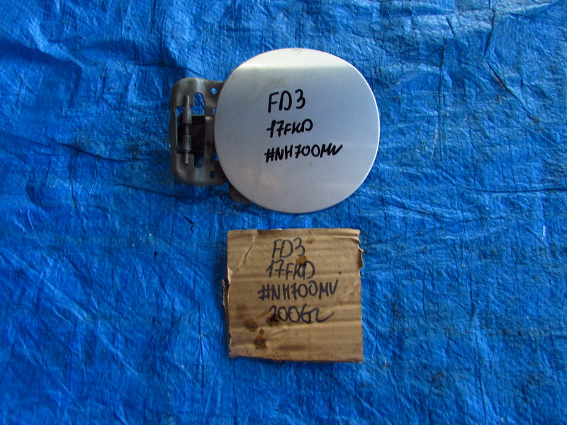 Лючок бензобака Honda Civic FD3