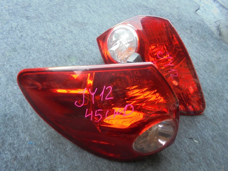 Стоп-сигнал Nissan Wingroad