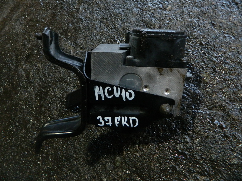 Блок АБС Toyota Harrier