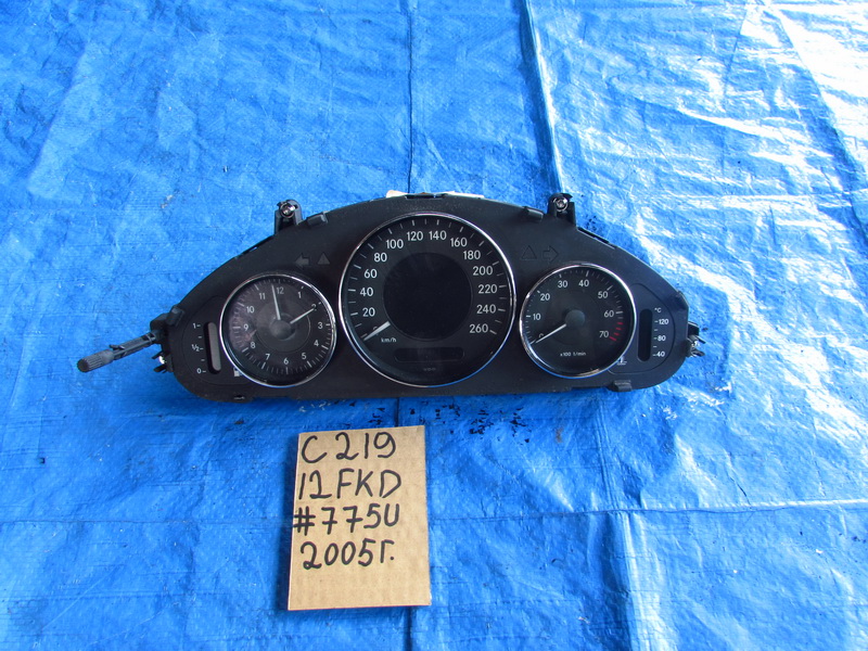 Спидометр Mercedes-benz Cls-class C219