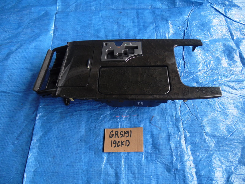 Консоль КПП Lexus Gs350