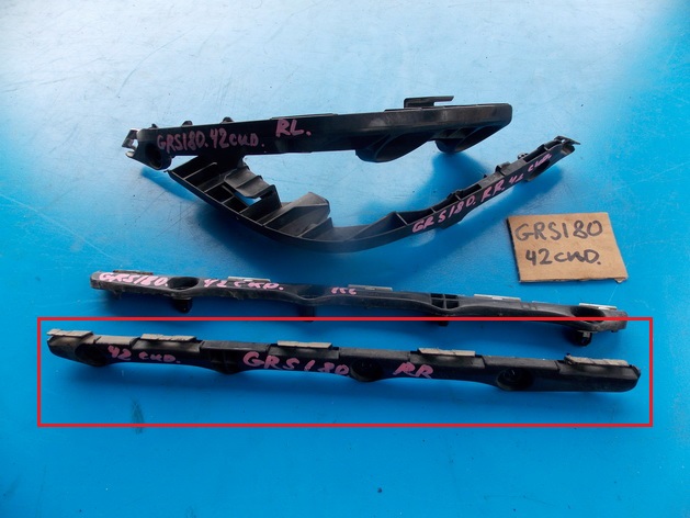 Крепление бампера Toyota Crown GRS180