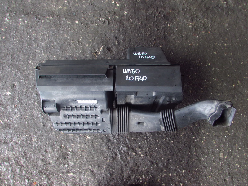 Корпус воздушного фильтра Volvo V70 BW60