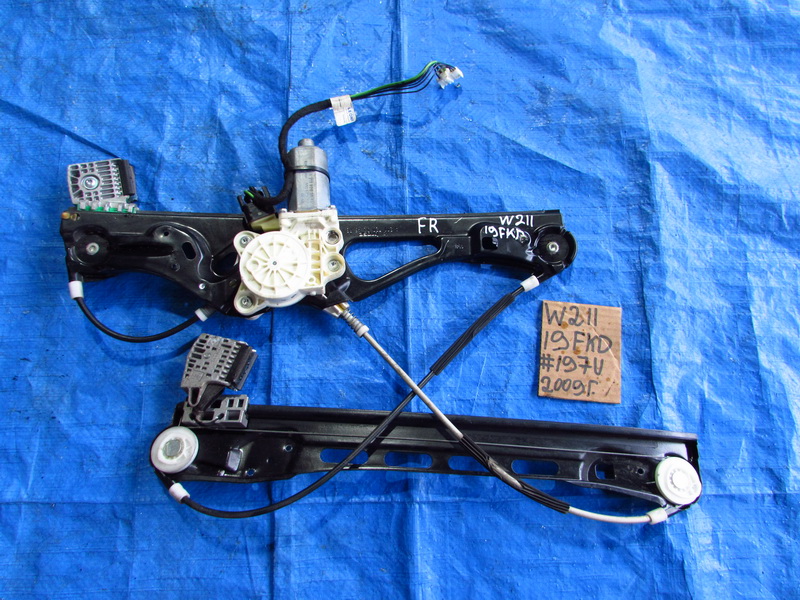 Стеклоподъемник Mercedes-benz E-class