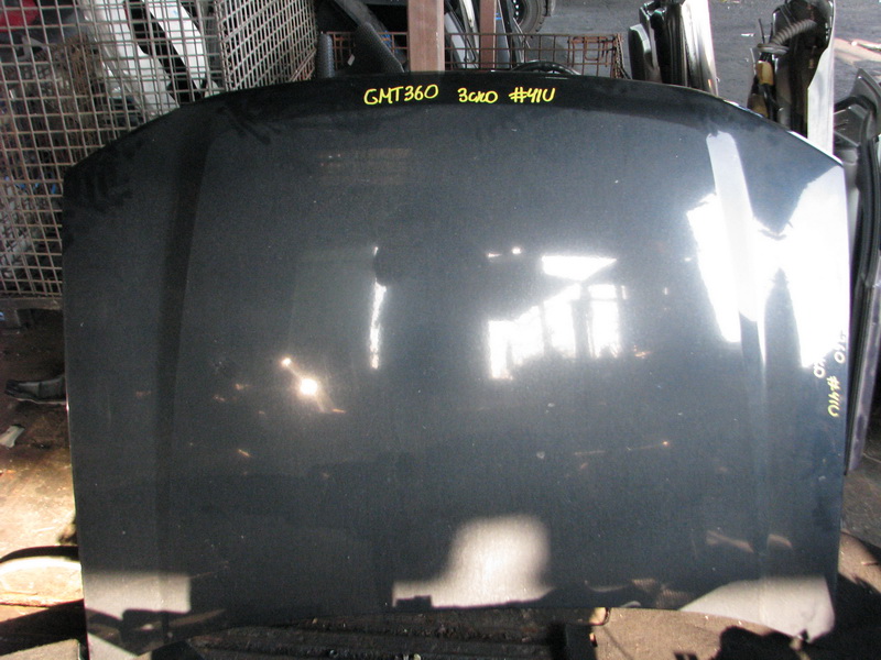 Капот Chevrolet Trailblazer GMT360