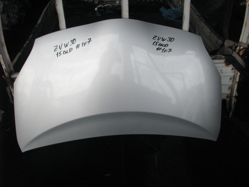 Капот Toyota Prius ZVW30