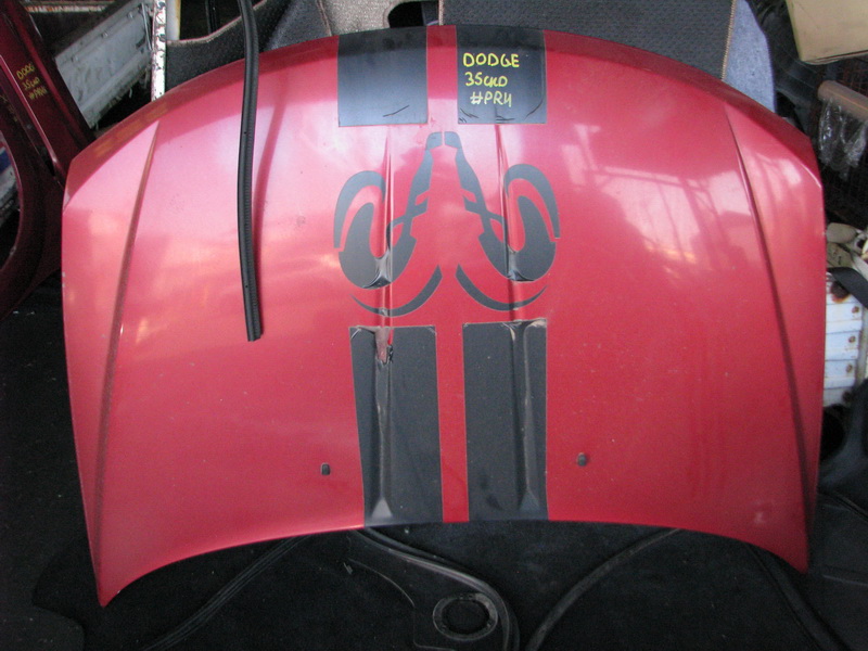 Капот Dodge Journey