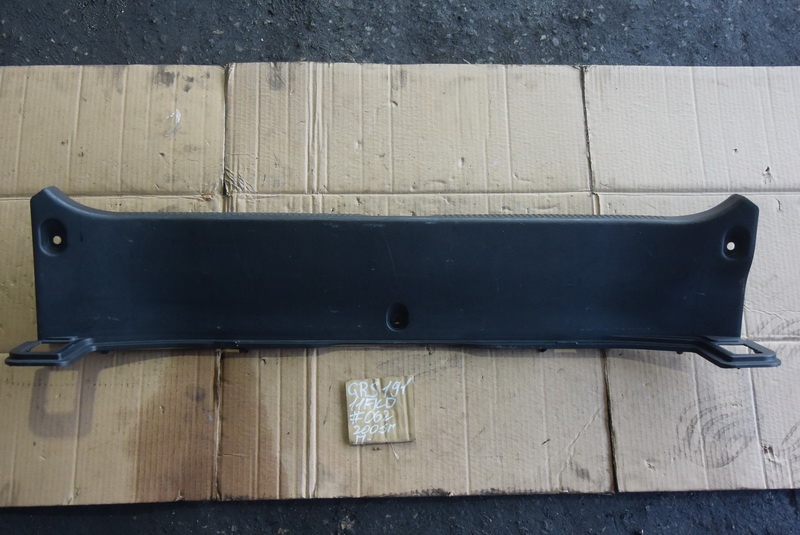 Накладка замка багажника Lexus Gs350 GRS191