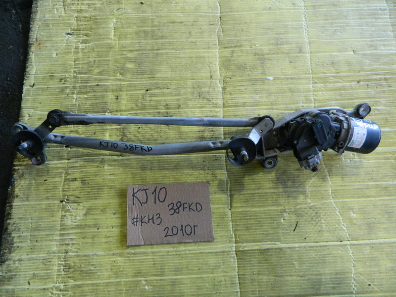 Моторчик стеклоотчистителя Nissan Dualis