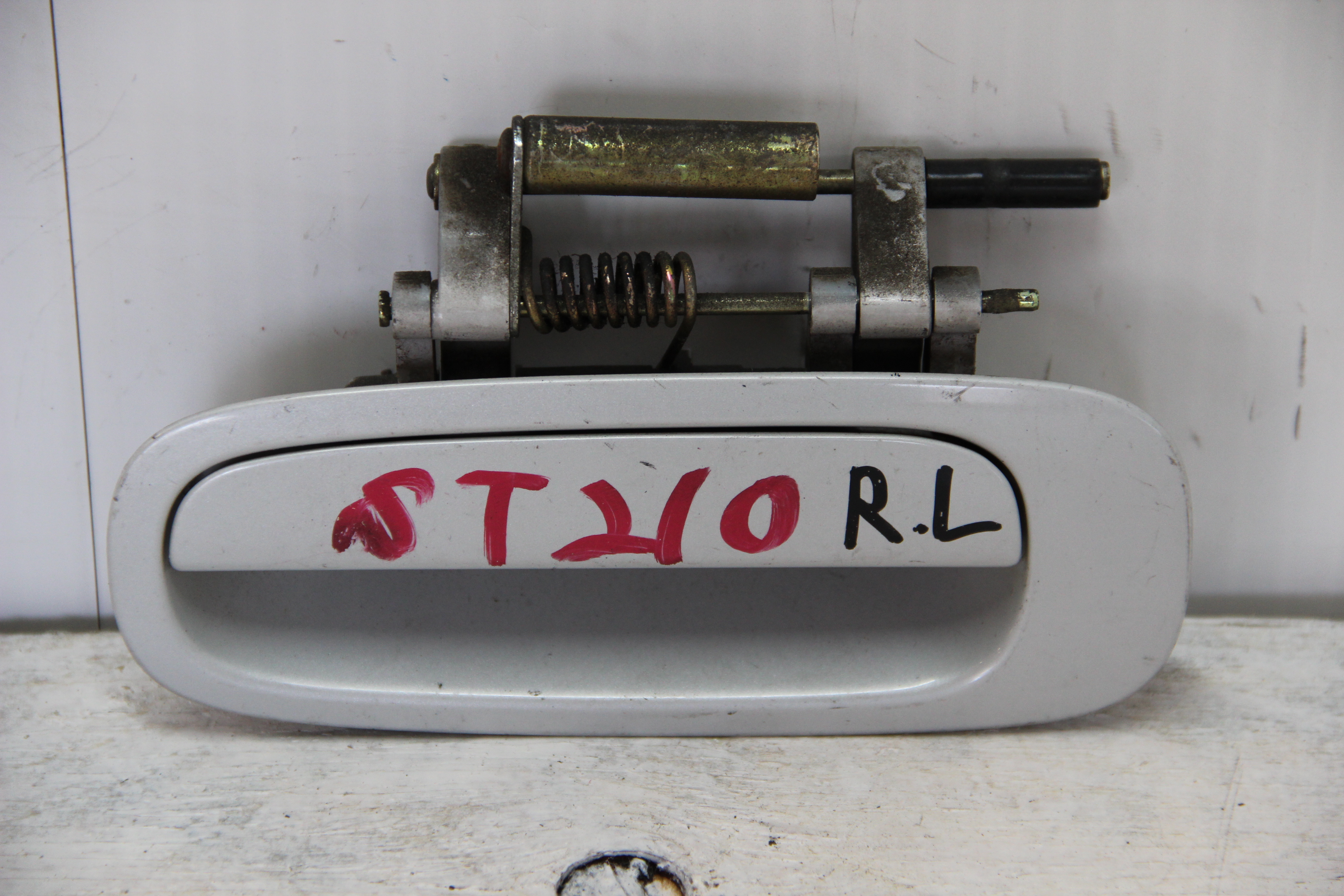 Ручка двери Toyota Corona Premio ST210