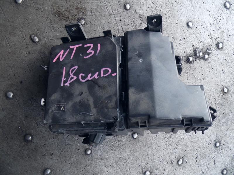 Блок предохранителей Nissan X-Trail