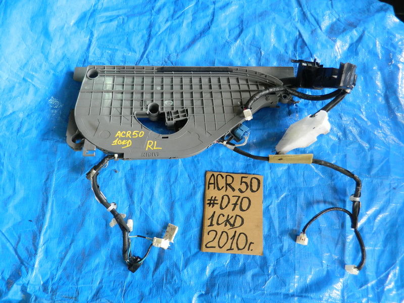 Проводка двери Toyota Estima ACR50