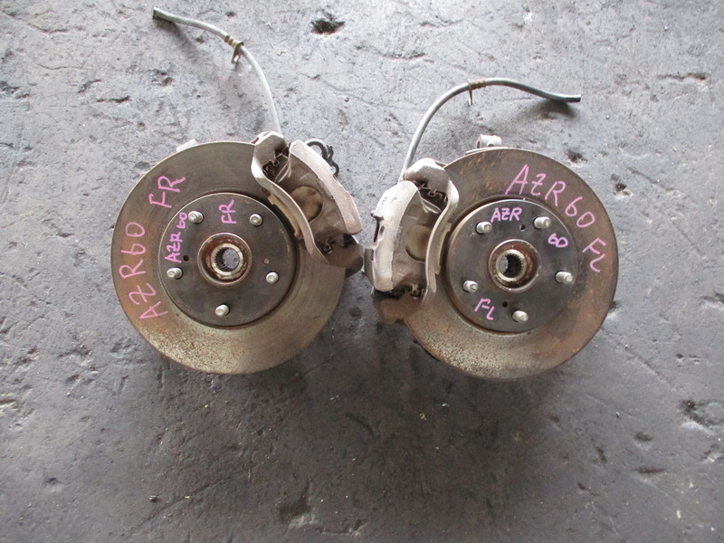 Ступица Toyota Voxy