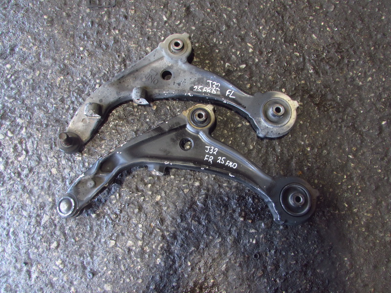 Рычаг Nissan Teana J32