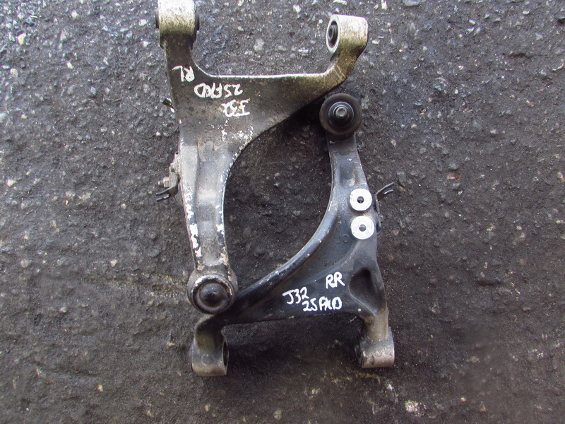 Рычаг Nissan Teana J32