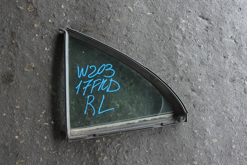 Форточка двери Mercedes-benz C-class W203