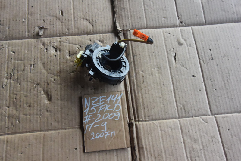 Шлейф подрулевой Toyota Corolla Fielder