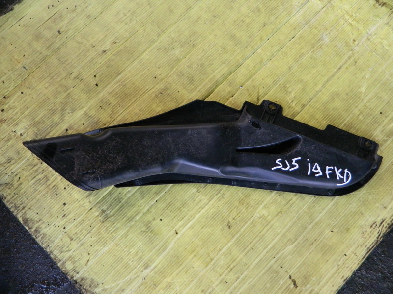 Воздухозаборник Subaru Forester