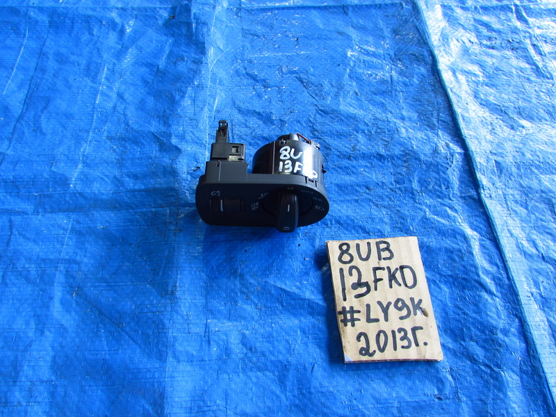 Переключатель фар Audi Q3 8UB