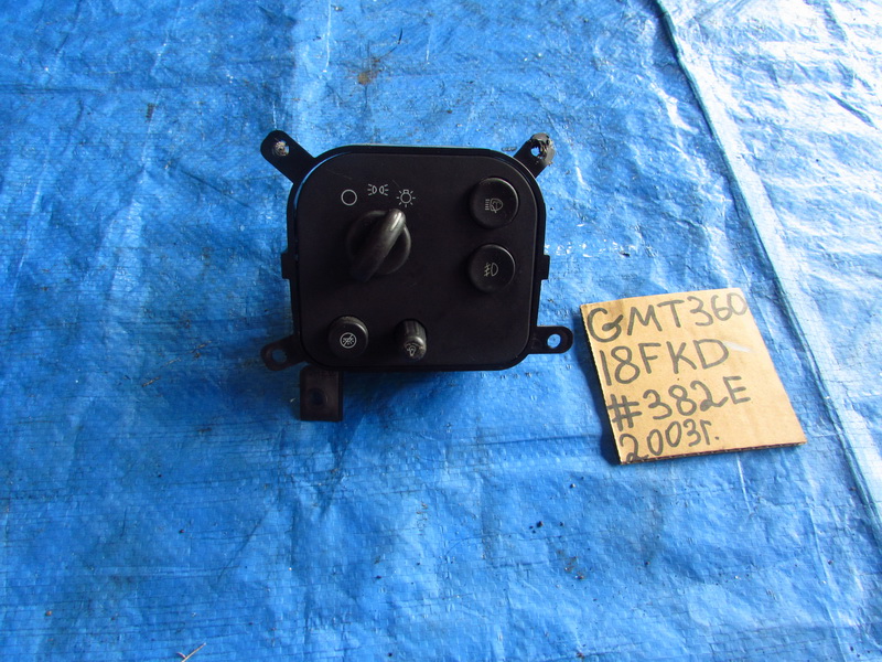 Переключатель фар Chevrolet Trailblazer