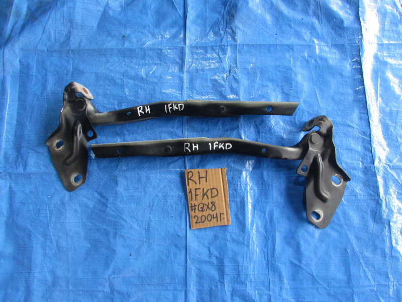 Петля капота Dodge Ram