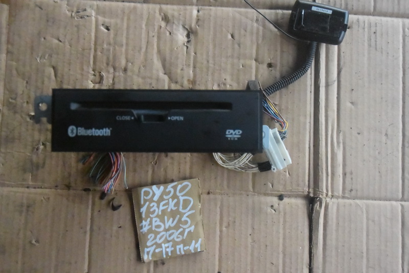 CD-чейнджер Nissan Fuga PY50