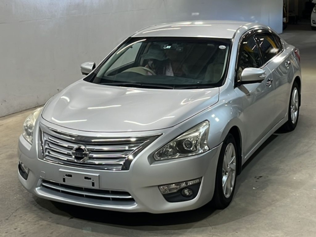 Nissan Teana L33