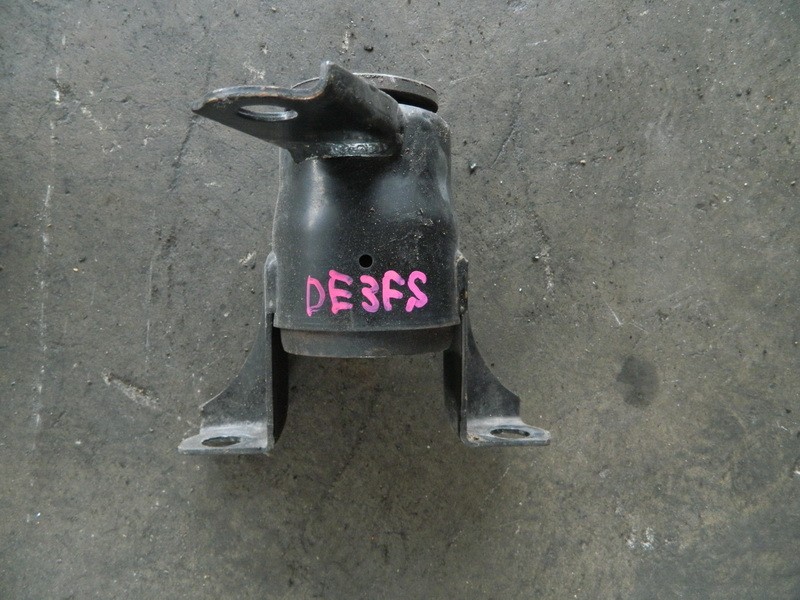 Подушка двигателя Mazda Demio