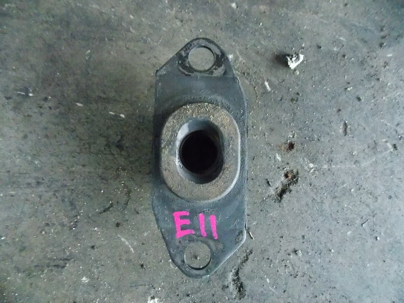 Подушка двигателя Nissan Note