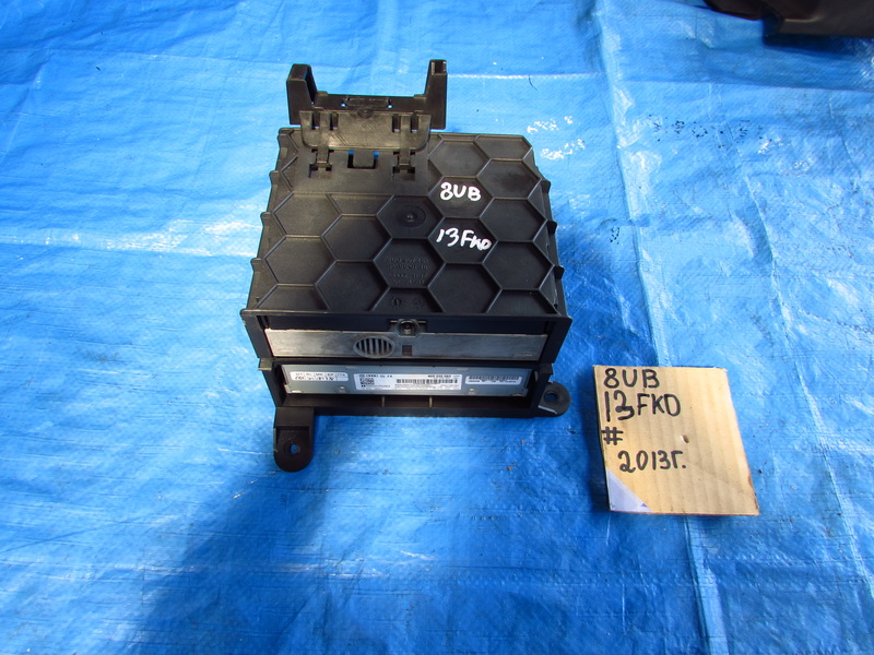 TV-тюнер Audi Q3 8UB