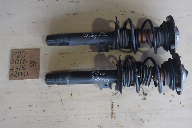 Стойка BMW 1-series F20