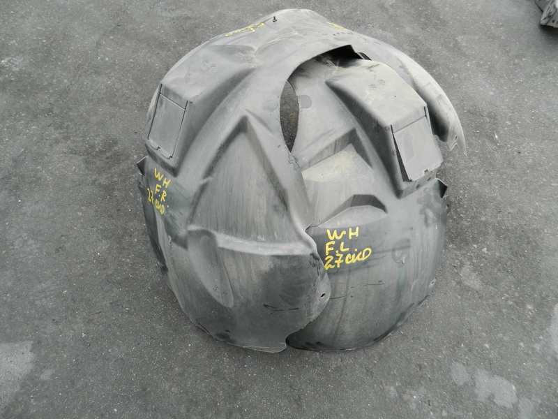 Подкрылок Jeep Grand Cherokee WH