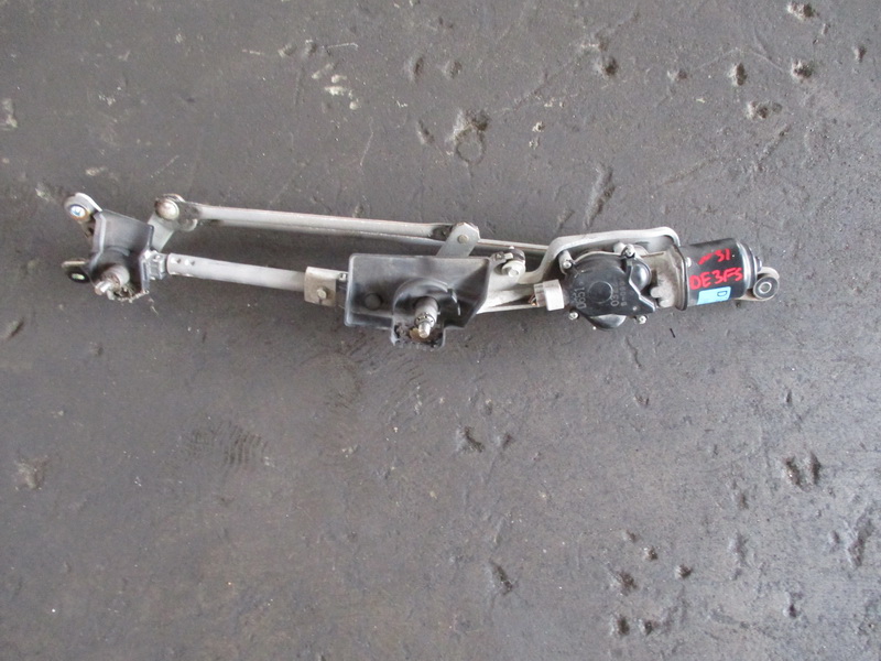 Трапеция дворников Mazda Demio